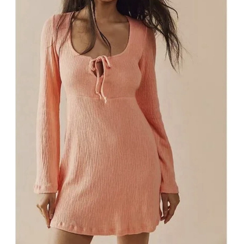 Free People Beach Dress Women's Medium Peach Long Sleeve Stretch Resort Classic